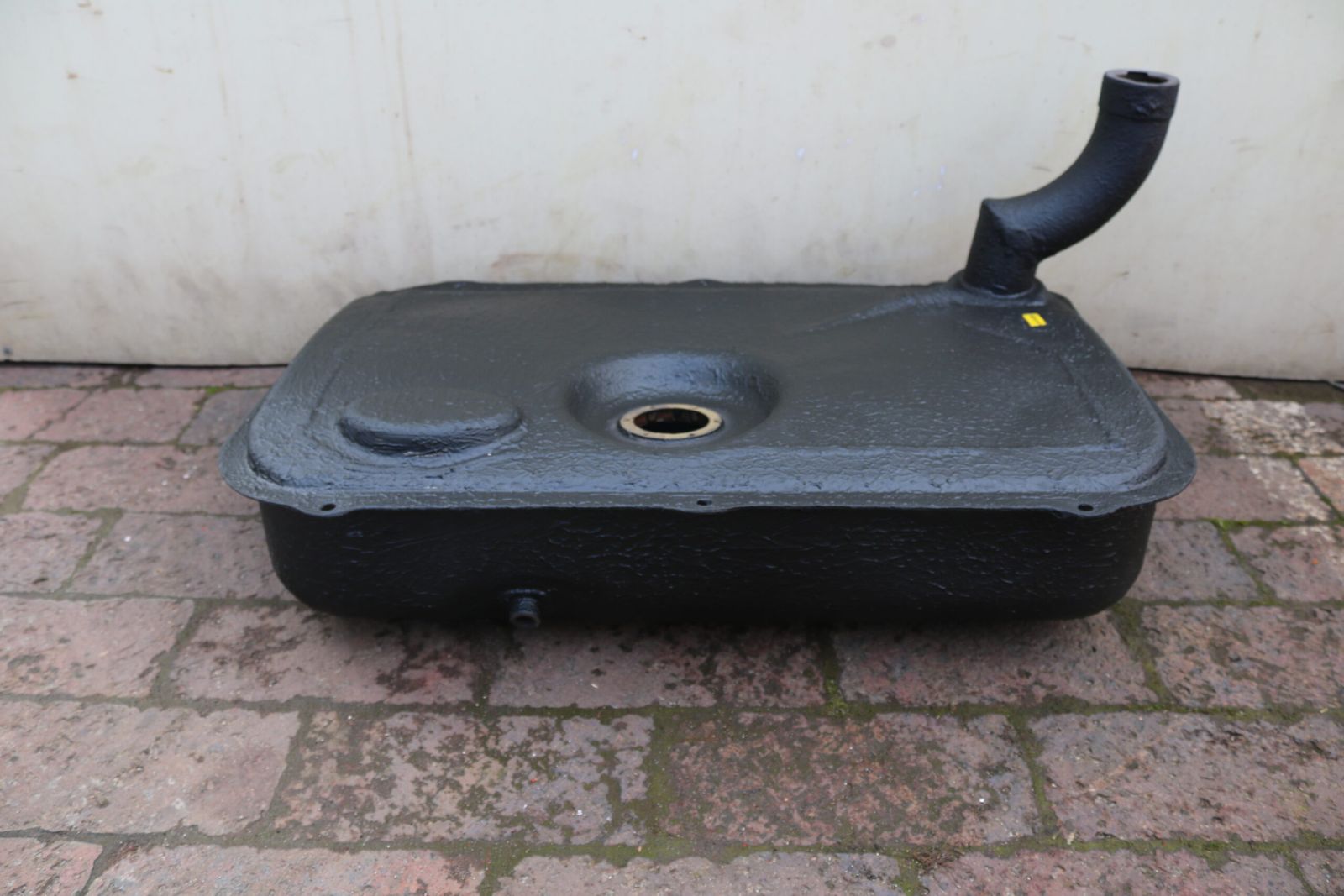 Car fuel tanks: before, process and after – after photo 6